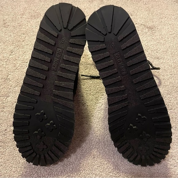 Old Navy Faux Suede Hiking Boots - Picture 7 of 8